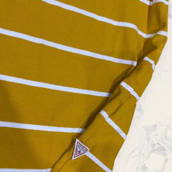 Guess t-shirt - Picture 3 of 3